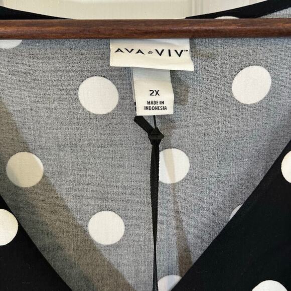NWT AVA & VIV Black And White Polkadot MIDI Dress Size 2X Summer Beachy - Picture 2 of 8